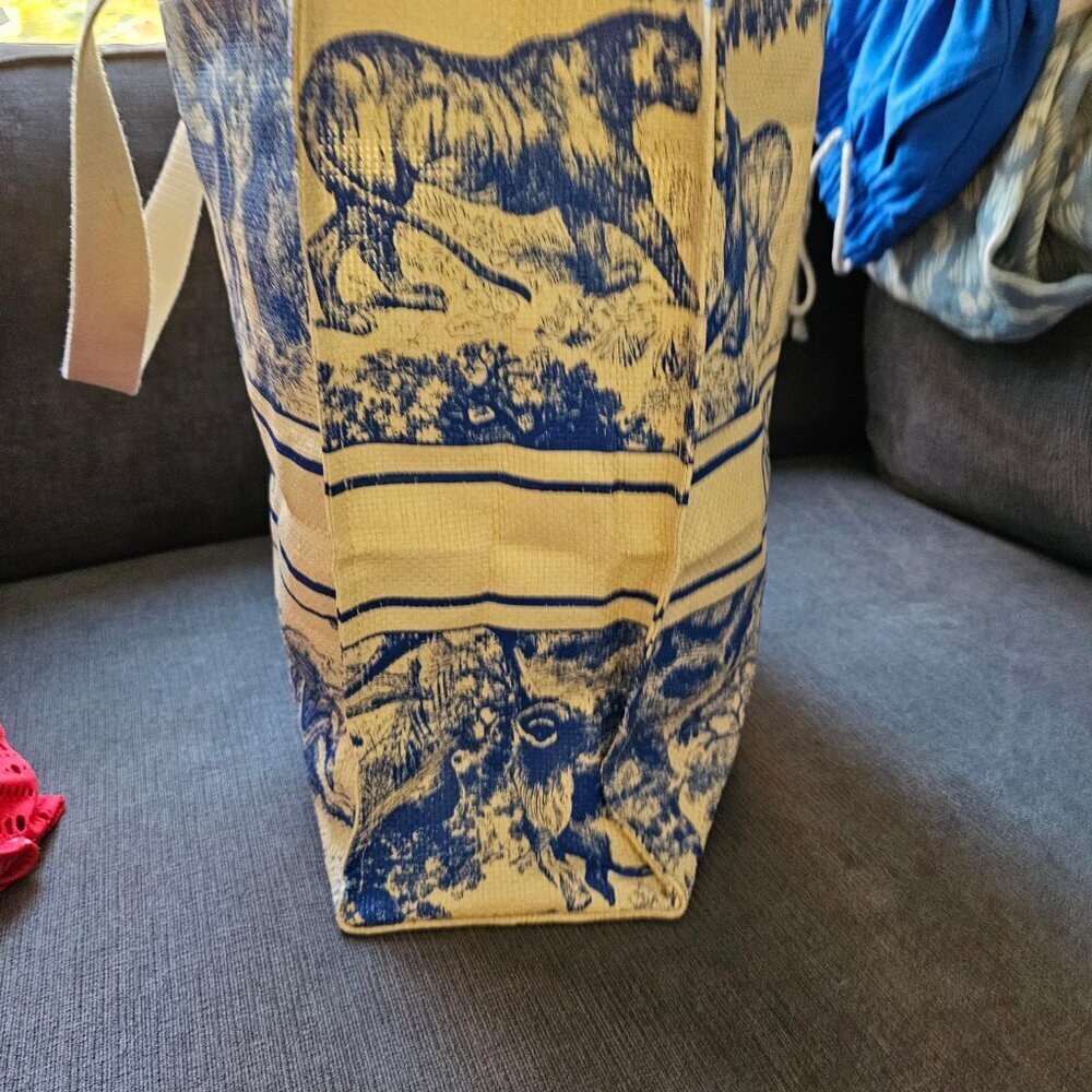 Christian Dior Straw Dioriviera Tote 42.5 x 37 x 15cm - Picture 6 of 11